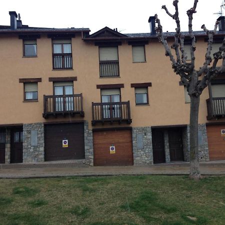 Casa Torreons Apartment Puigcerdà Екстериор снимка